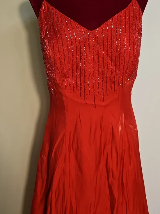 Red Beaded Spaghetti-Strap Evening Gown Size 11 (Juniors) - Picture 2 of 6